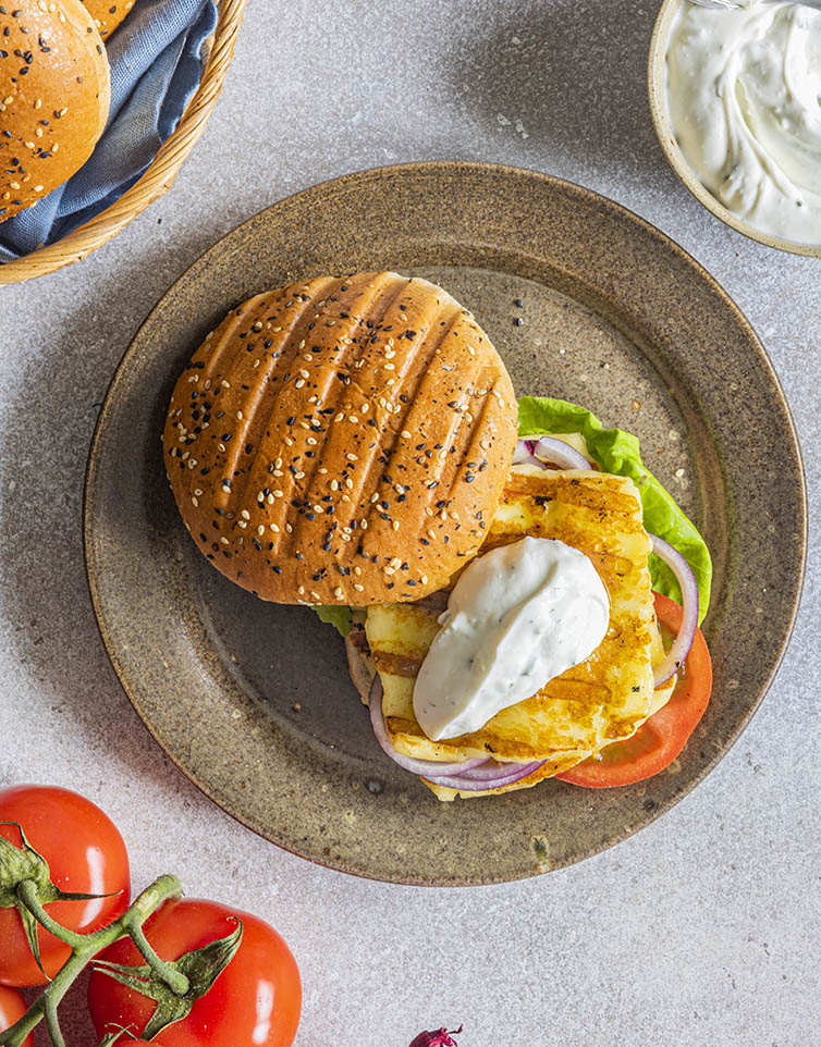 Burgare med tzatziki