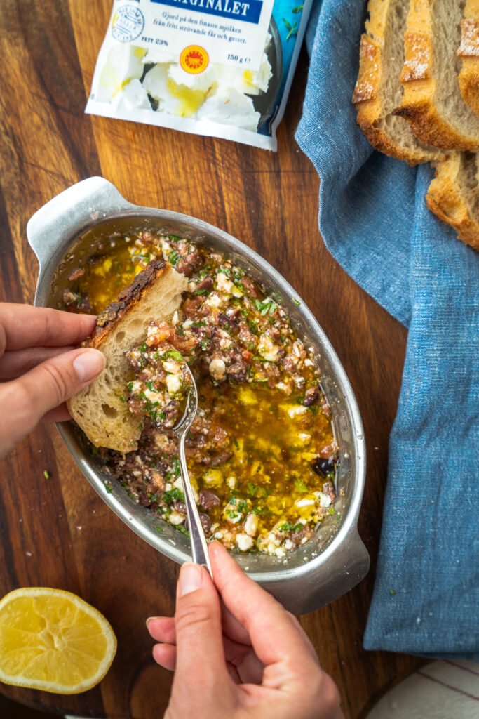 Dipp med smak av grekisk sallad